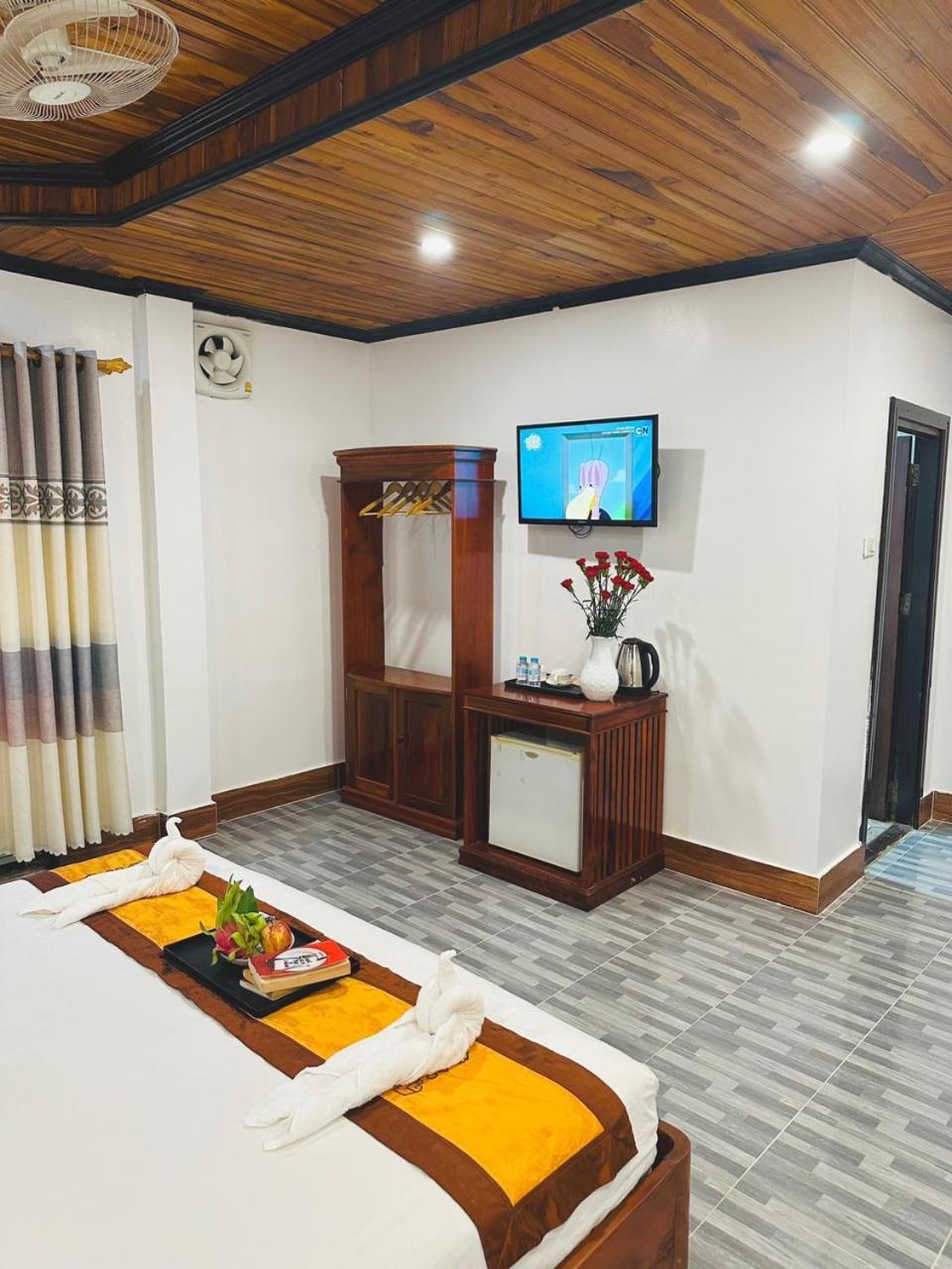 Luang Prabang Oudomlith Villa & Travel Экстерьер фото
